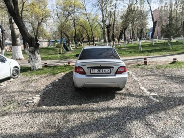 Daewoo Nexia I Рестайлинг 1.5 MT
