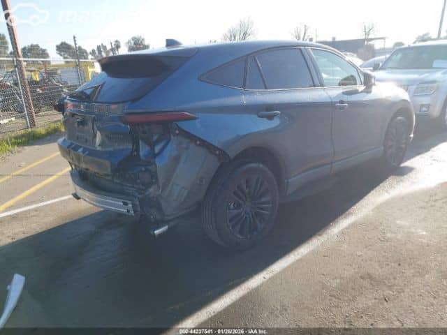 Toyota Venza II 2.5hyb CVT 4WD