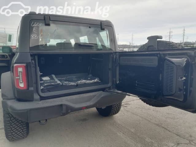 Ford Bronco VI 2.7 AT 4WD
