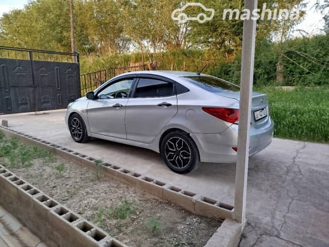 Hyundai Solaris I 1.4 MT