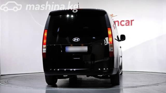 Hyundai Staria 1.6hyb AT