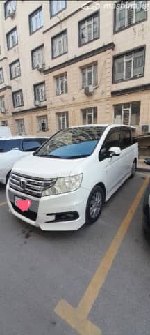 Honda Stepwgn IV 2.0 CVT
