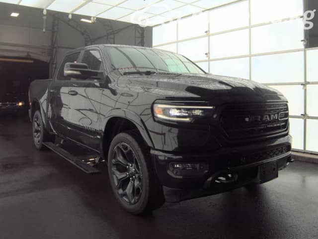 RAM 1500 V Quad Cab 5.7 AT 4WD