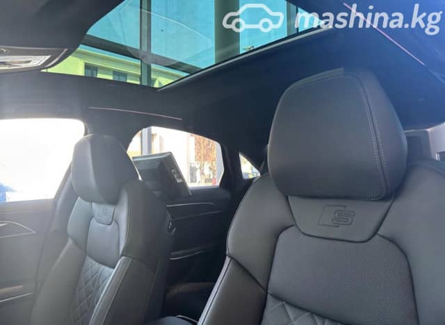Audi S8 IV (D5) Рестайлинг 4.0 AT 4WD