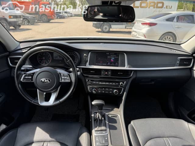 Kia K5 II 2.0 AT