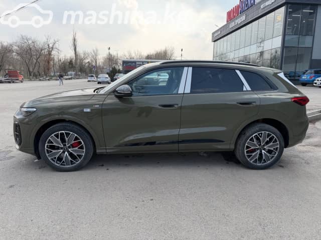 Audi Q5 III 40 TFSI 2.0 AMT 4WD