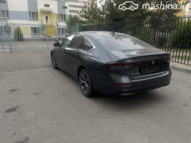 Honda Accord XI 1.5 CVT