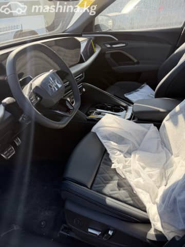Audi Q5 III 40 TFSI 2.0 AMT 4WD