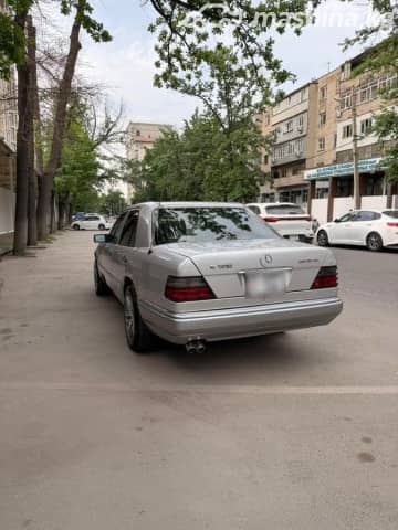 Mercedes-Benz E-Класс I (W124) 320 3.2 AT