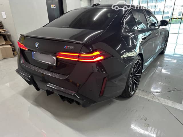 BMW M5 VII (G90) 4.4hyb AT 4WD