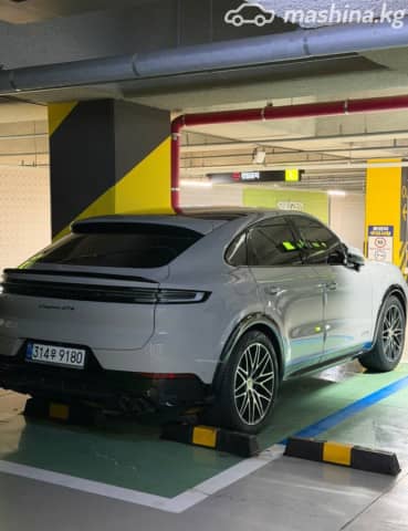 Porsche Cayenne III Рестайлинг GTS Coupé 4.0 AT 4WD