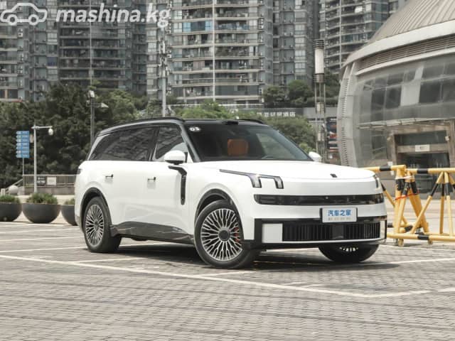 Lynk & Co 900 1.5hyb AT 4WD
