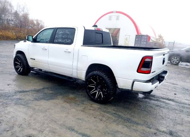 RAM 1500 V Quad Cab 5.7 AT 4WD