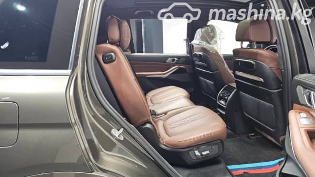 BMW X7 I (G07) Рестайлинг 40d 3.0d AT 4WD