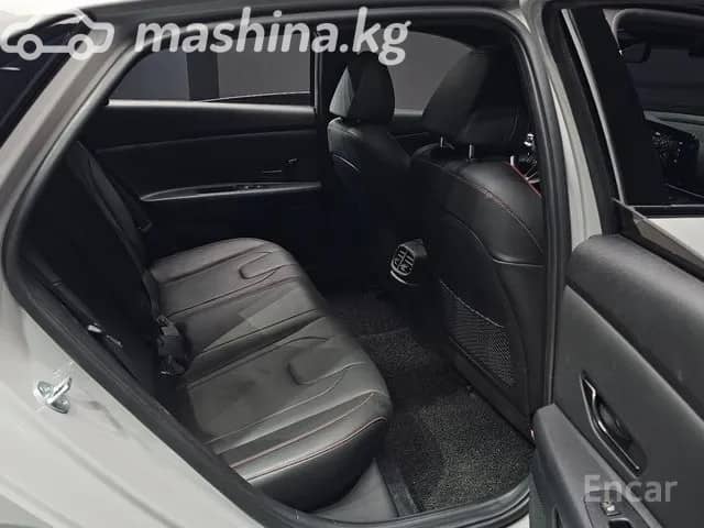 Hyundai Avante VII 1.6 CVT