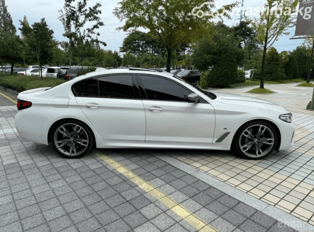 BMW 5 серии VII (G30/G31) Рестайлинг M550i xDrive 4.4 AT 4WD
