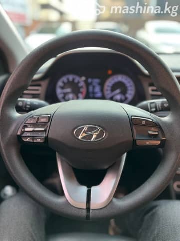 Hyundai Avante VI Рестайлинг 1.6 CVT