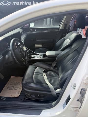 Kia K5 III LPi 2.0 AT