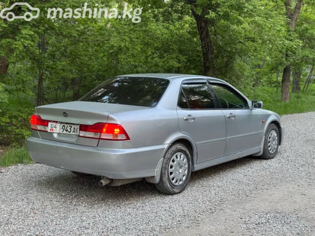 Honda Accord VI 1.8 AT