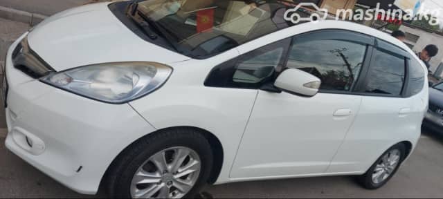 Honda Jazz II Рестайлинг 1.3hyb CVT