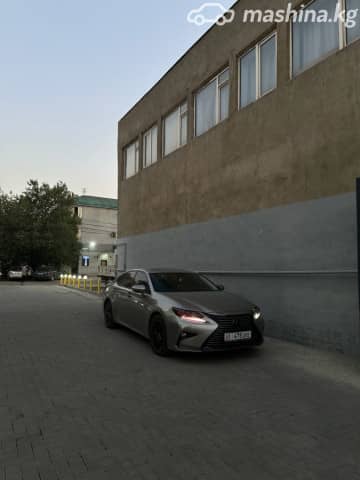 Lexus ES VI Рестайлинг 300h 2.5hyb CVT