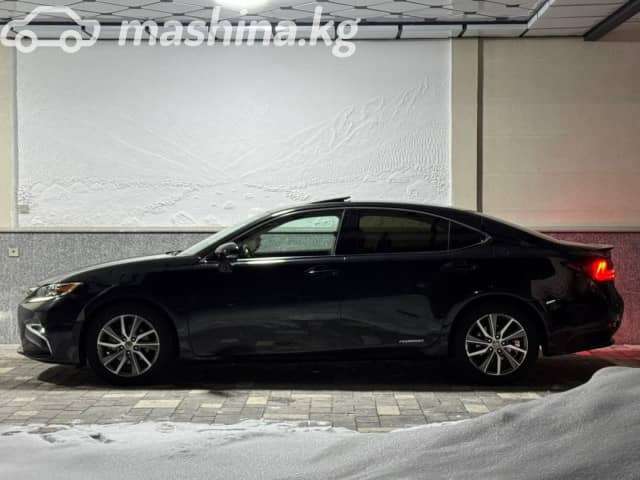Lexus ES VI Рестайлинг 300h 2.5hyb CVT