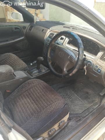 Toyota Mark II VII (X90) 3.0 AT
