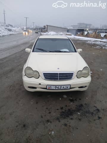 Mercedes-Benz C-Класс II (W203) 200 2.2d MT