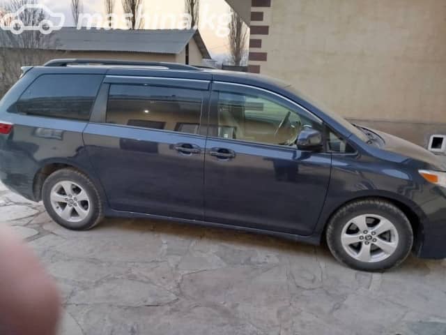 Toyota Sienna III Рестайлинг 2 3.5 AT