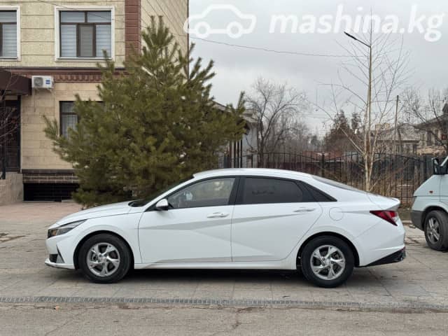 Hyundai Avante VII 1.6 AT