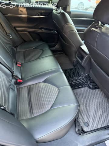 Toyota Camry VIII (XV70) 2.5 AT