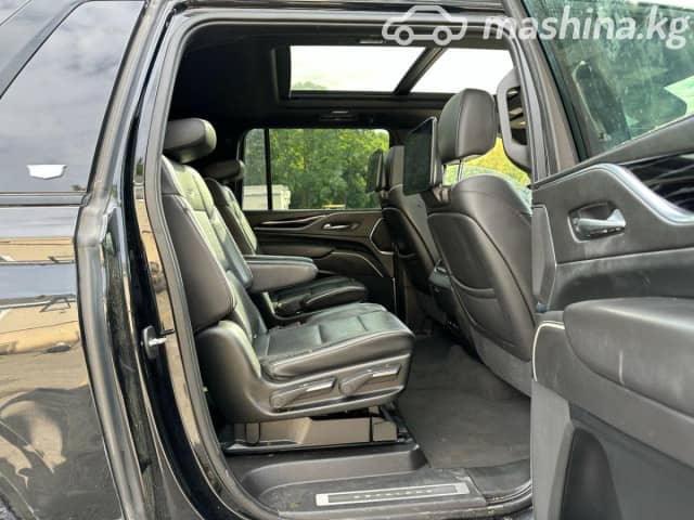 Cadillac Escalade V ESV 6.2 AT 4WD