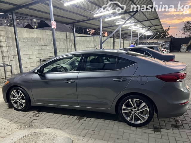 Hyundai Elantra VI (AD) 2.0 AT