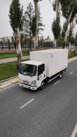 Isuzu NMR77 H