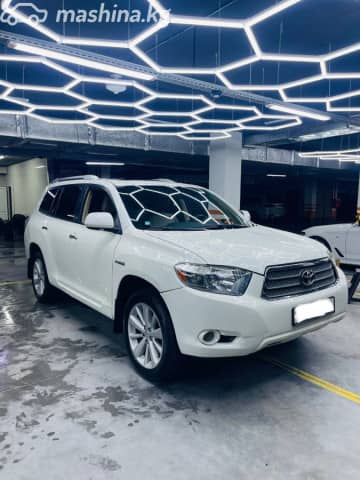 Toyota Highlander II (U40) 3.3hyb CVT 4WD