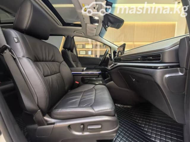 Honda Odyssey V Рестайлинг 2 2.0hyb CVT