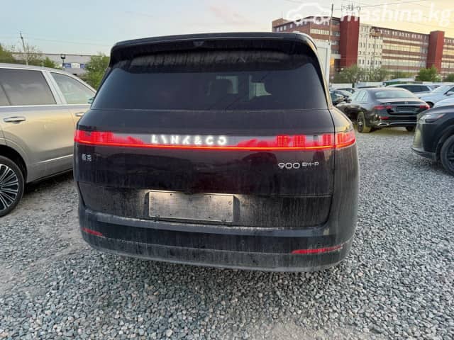 Lynk & Co 900 2.0hyb AT 4WD