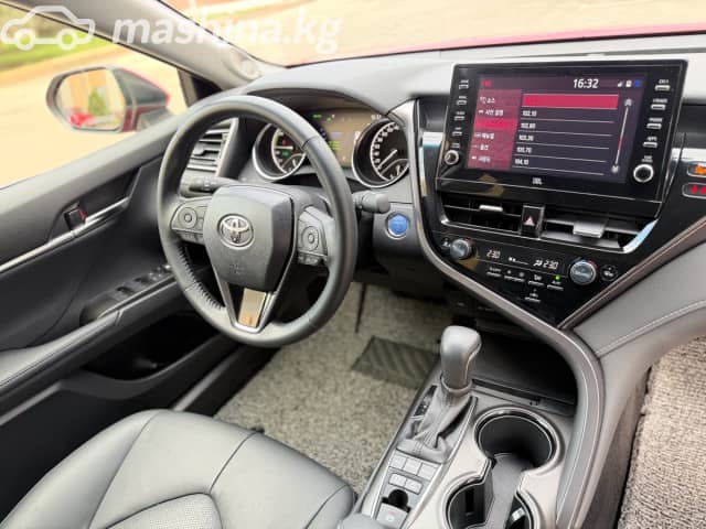 Toyota Camry (Japan) XV70 рестайлинг 2.5hyb AT