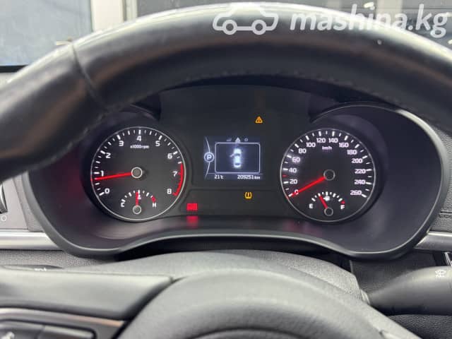 Kia K5 II 2.0 AT