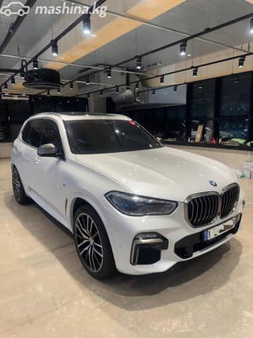 BMW X5 IV (G05/G18) 50i 4.4 AT 4WD