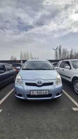 Toyota Corolla Verso I Рестайлинг 2 1.8 MT
