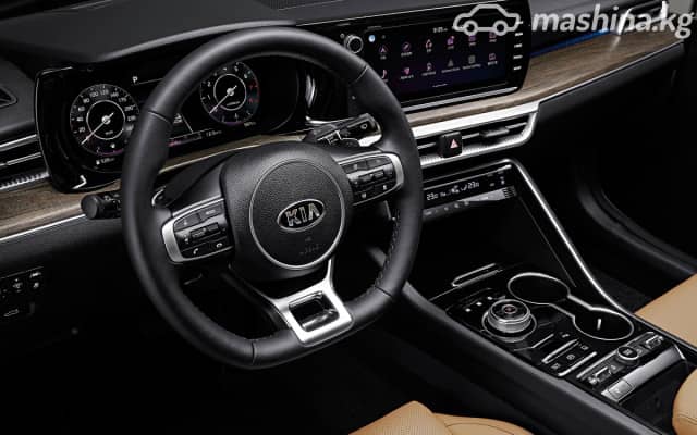 Kia K5 III 2.0 AT