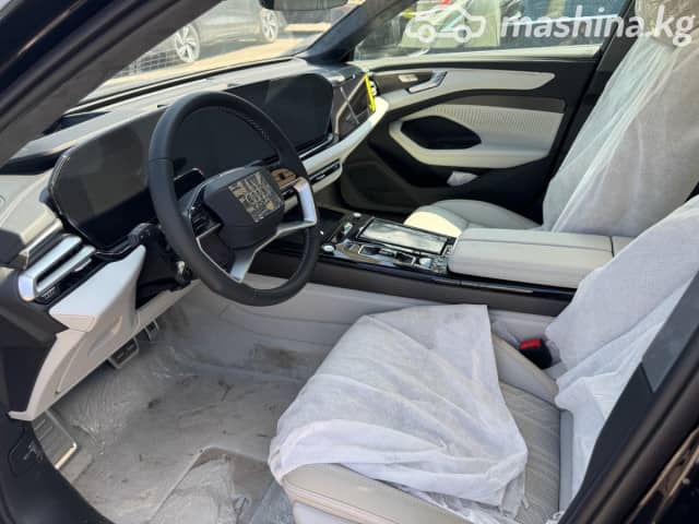Audi A6 V (C8) Рестайлинг 45 TFSI Long 2.0 AMT 4WD