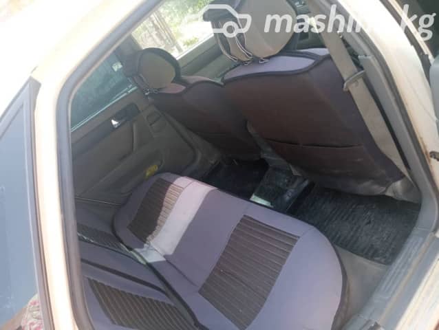 Daewoo Gentra II 1.5 MT