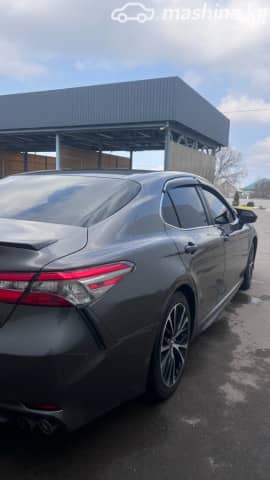 Toyota Camry VIII (XV70) 2.5 AT