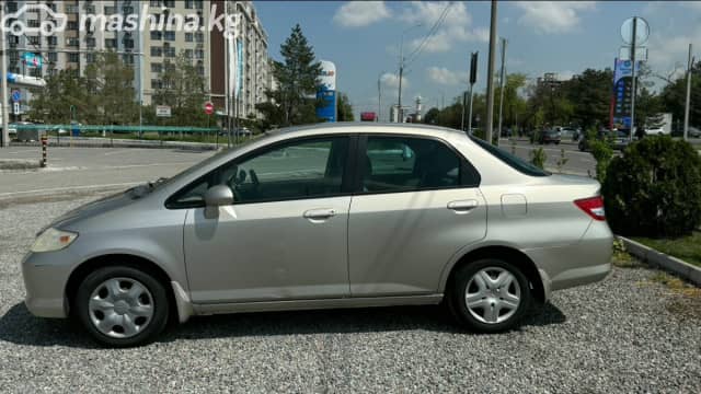 Honda Fit Aria 1.3 CVT
