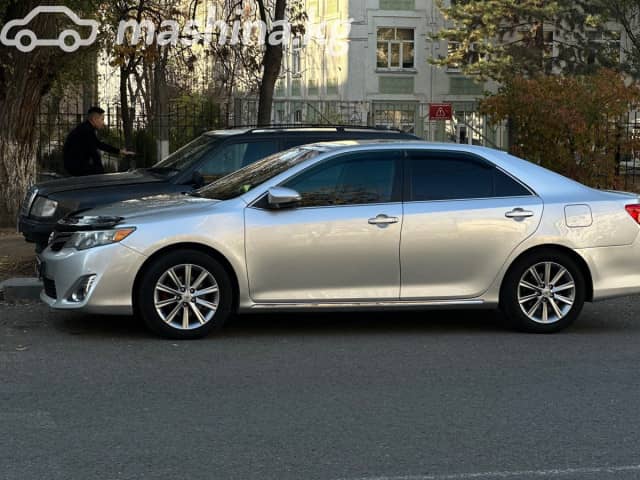 Toyota Camry VII (XV50) 2.5 AT