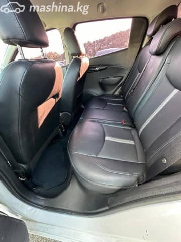 Chevrolet Spark IV Рестайлинг 1.0 CVT