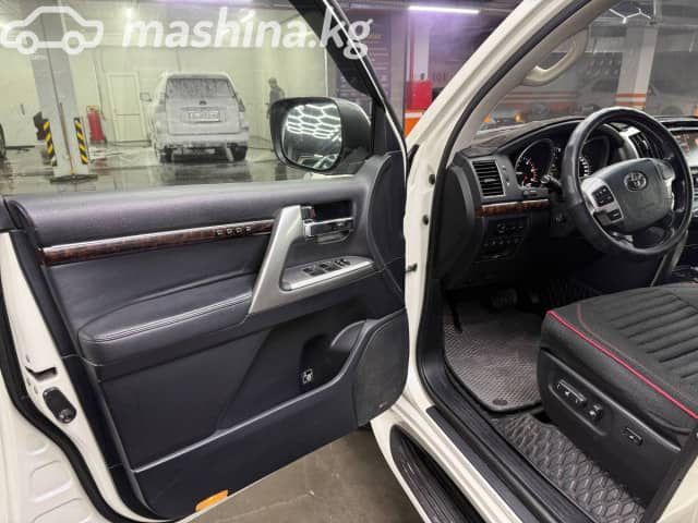 Toyota Land Cruiser 200 Series Рестайлинг 1 4.5d AT 4WD