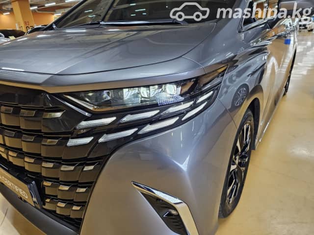 Toyota Alphard IV 2.5hyb CVT 4WD
